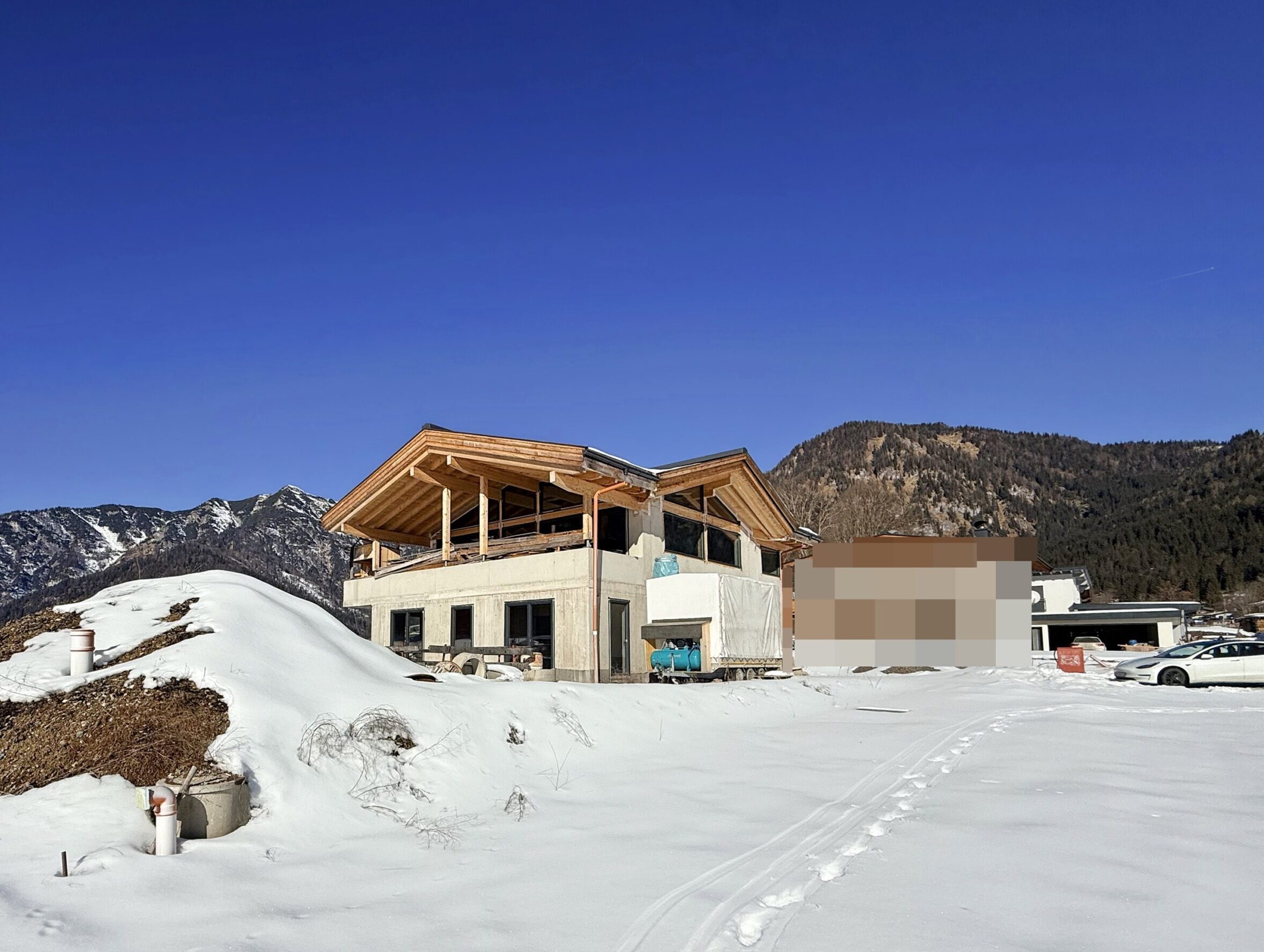 Chalet-Rohbau oder schlüsselfertig